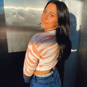 Meet your Posher, Julia